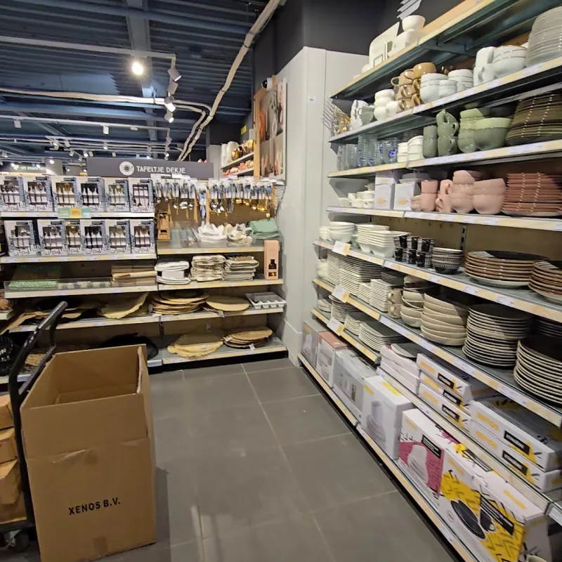 Xenos Groningen Herestraat — foto 6