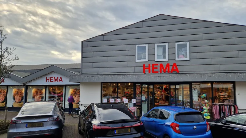 HEMA Roelofarendsveen — foto 1