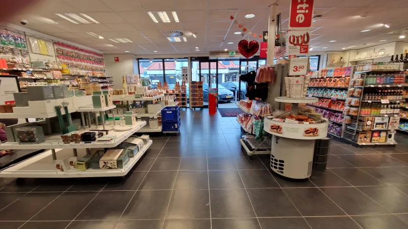 HEMA Roelofarendsveen — foto 3