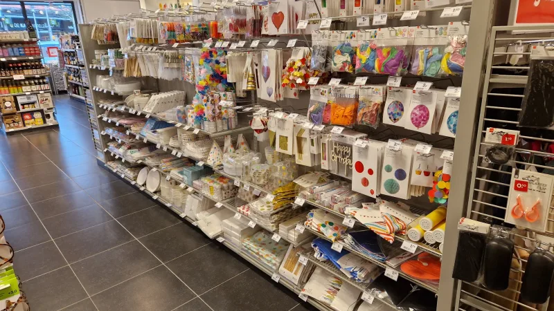 HEMA Roelofarendsveen — foto 8