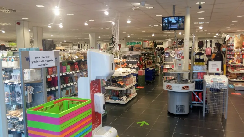HEMA Roelofarendsveen — foto 10