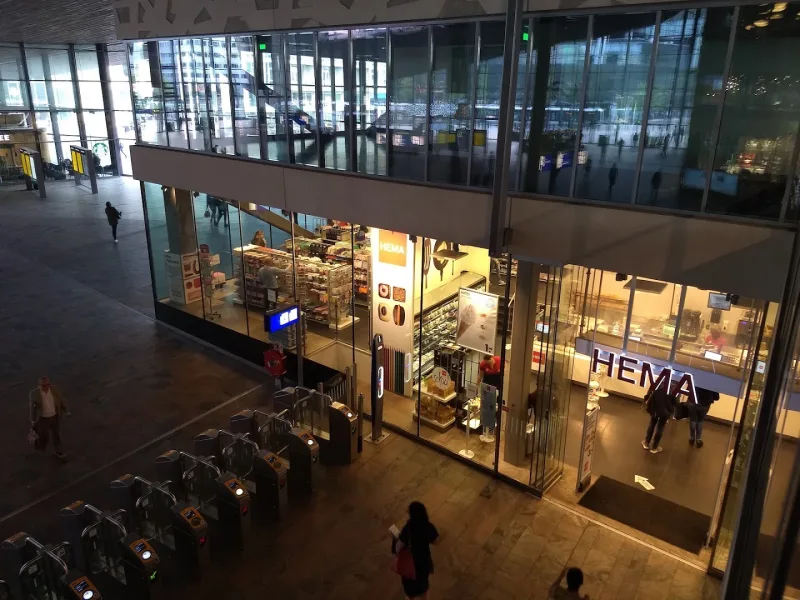 HEMA Centraal station Rotterdam — foto 8