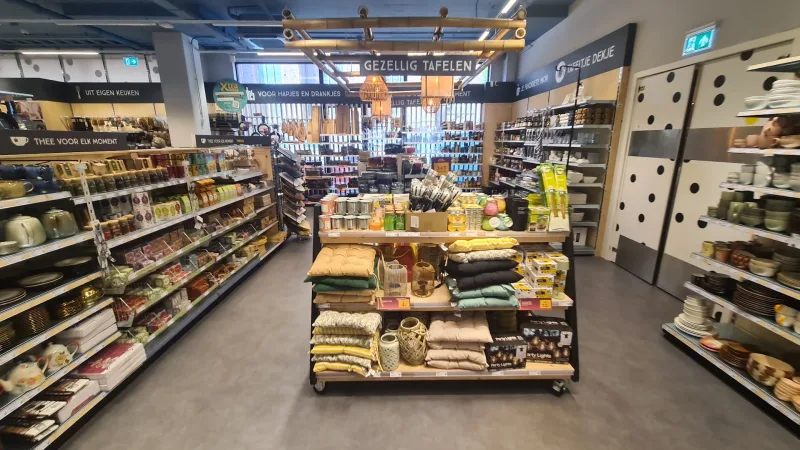Xenos Zwolle Diezerstraat — foto 3