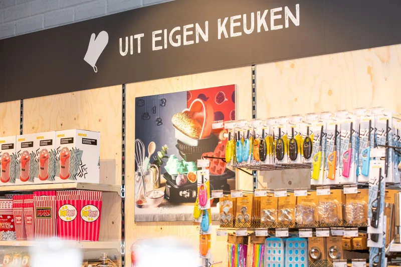 Xenos Zwolle Diezerstraat — foto 9