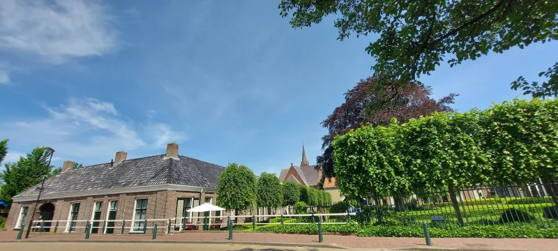 Xenos Leeuwarden Nieuwestad — foto 2