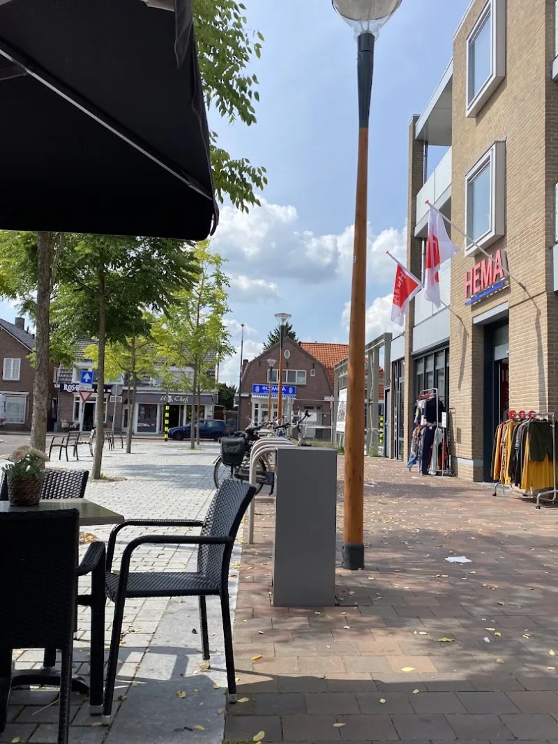 HEMA Vlijmen — foto 8