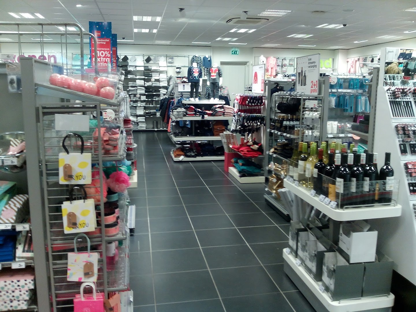 HEMA Wormerveer — foto 1