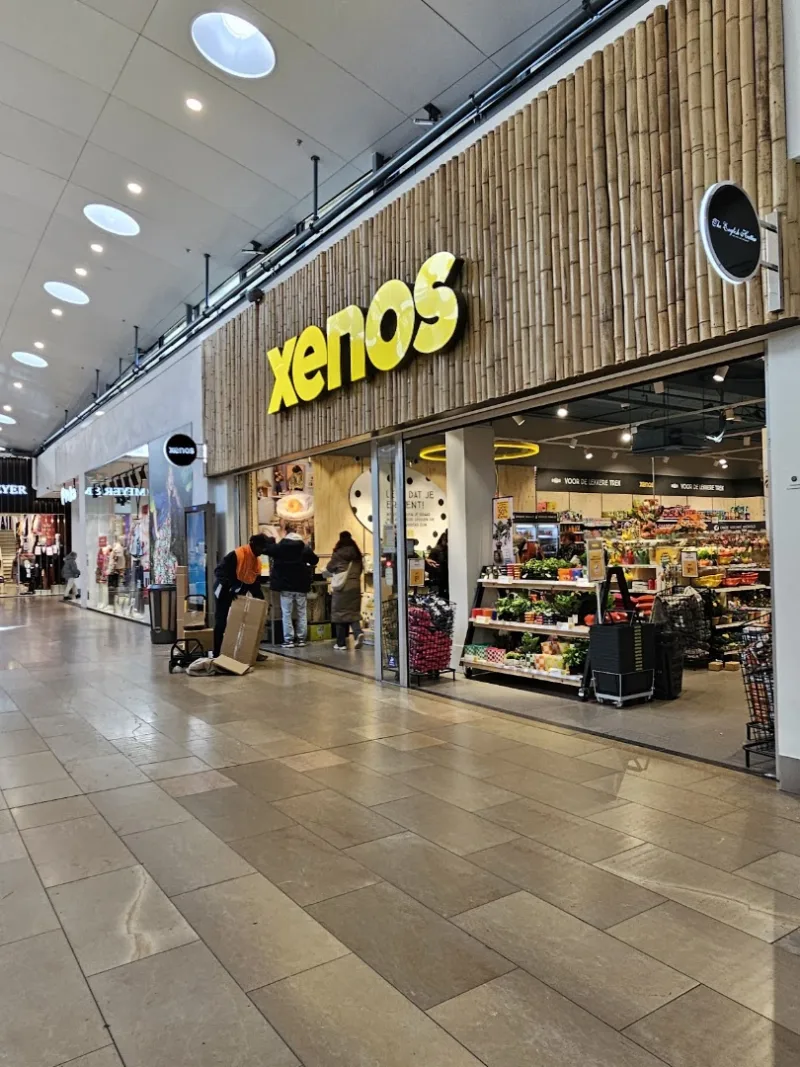 Xenos Amstelveen — foto 2