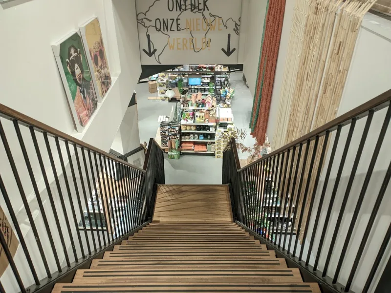 Xenos Arnhem Vijzelstraat — foto 5