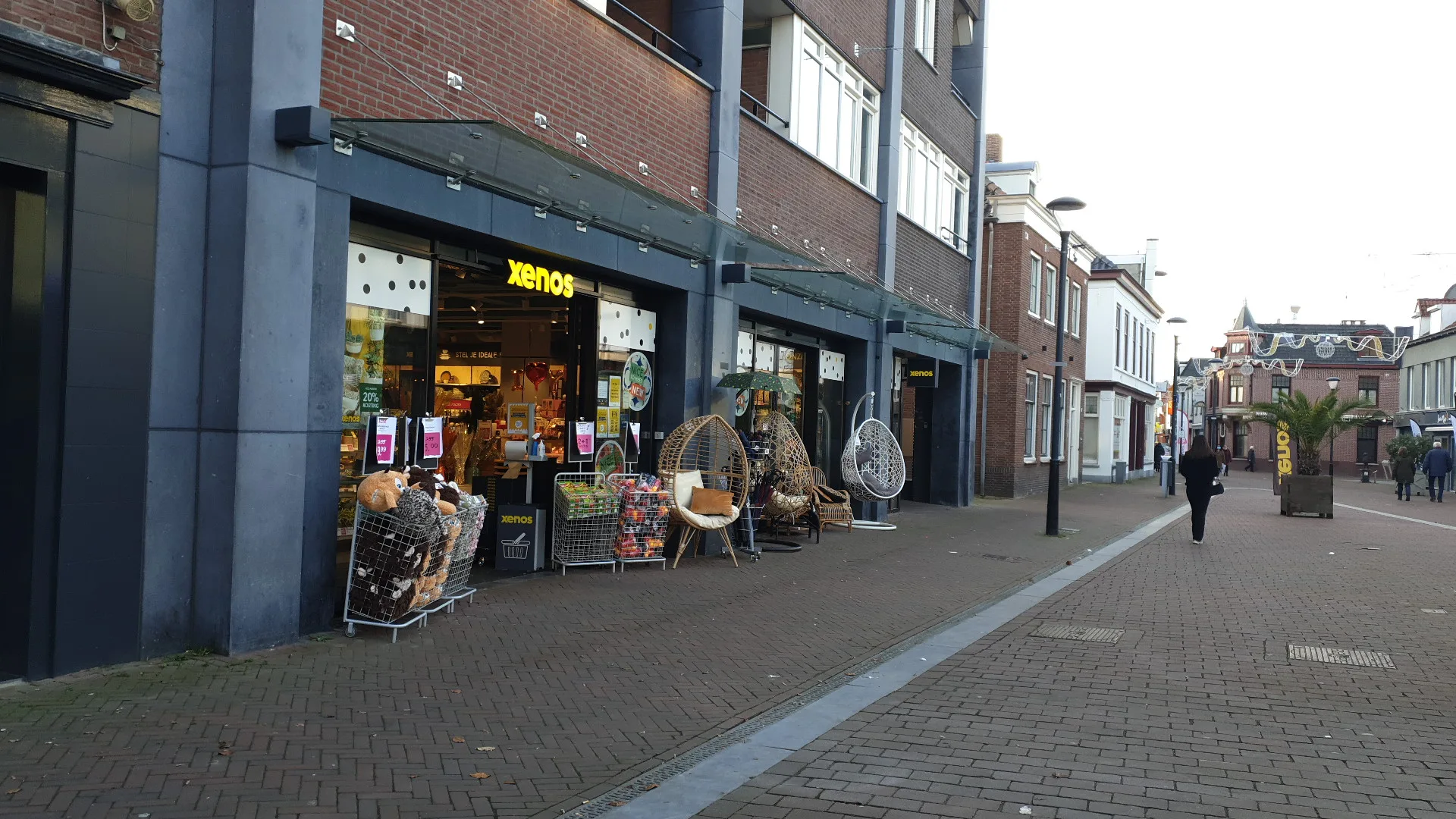 Xenos Boxmeer — foto 8