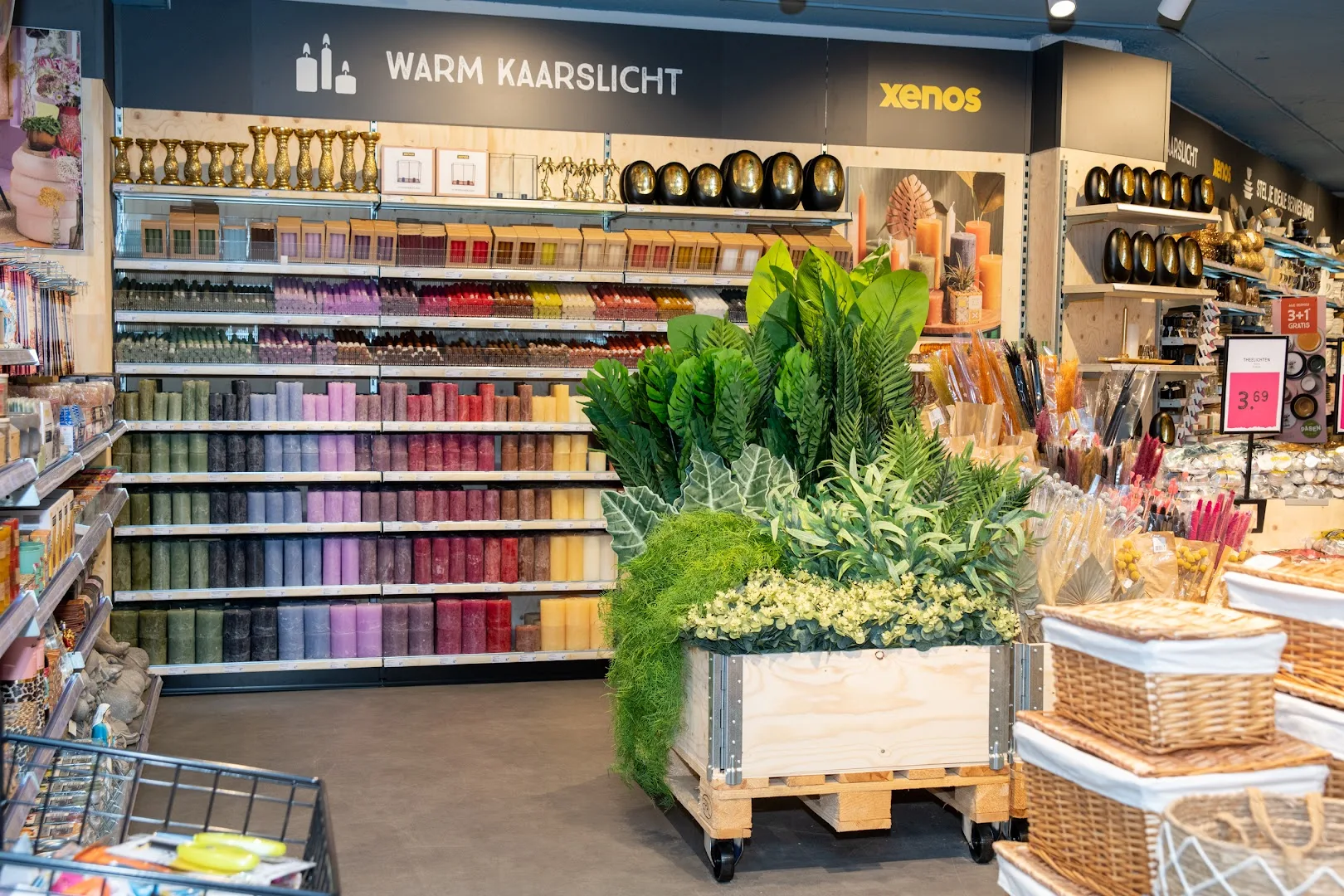 Xenos Capelle ad IJssel — foto 5