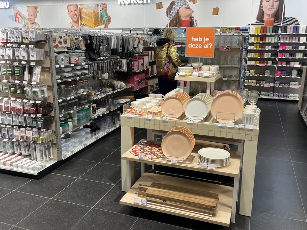 HEMA Alkmaar Wendelaarstraat — foto 3