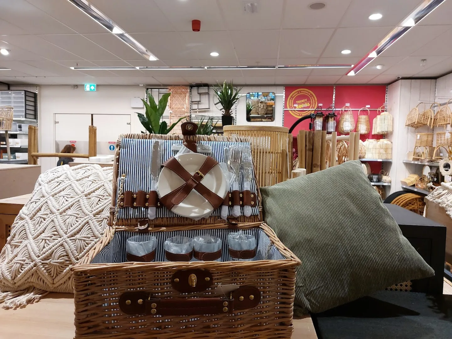 Xenos Haarlem Schalkwijk — foto 7