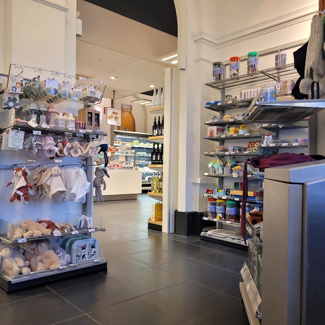 HEMA Centraal station Alkmaar — foto 3