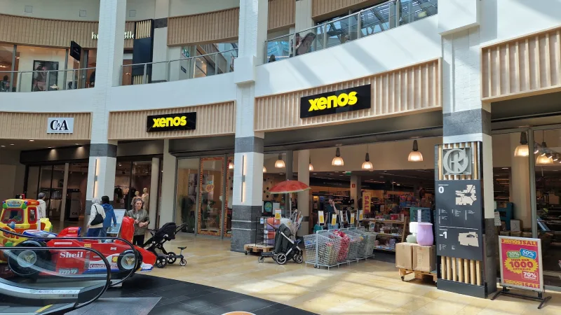 Xenos Heerlen Coriocenter — foto 1