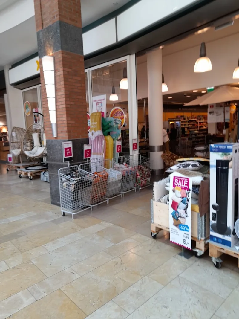 Xenos Heerlen Coriocenter — foto 7