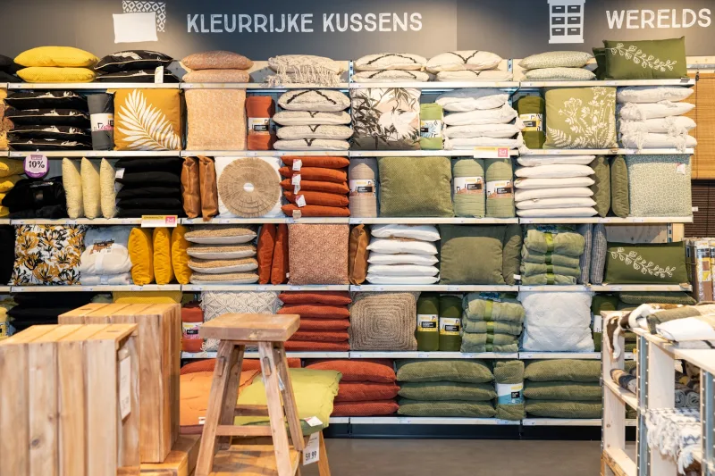 Xenos Helmond — foto 6