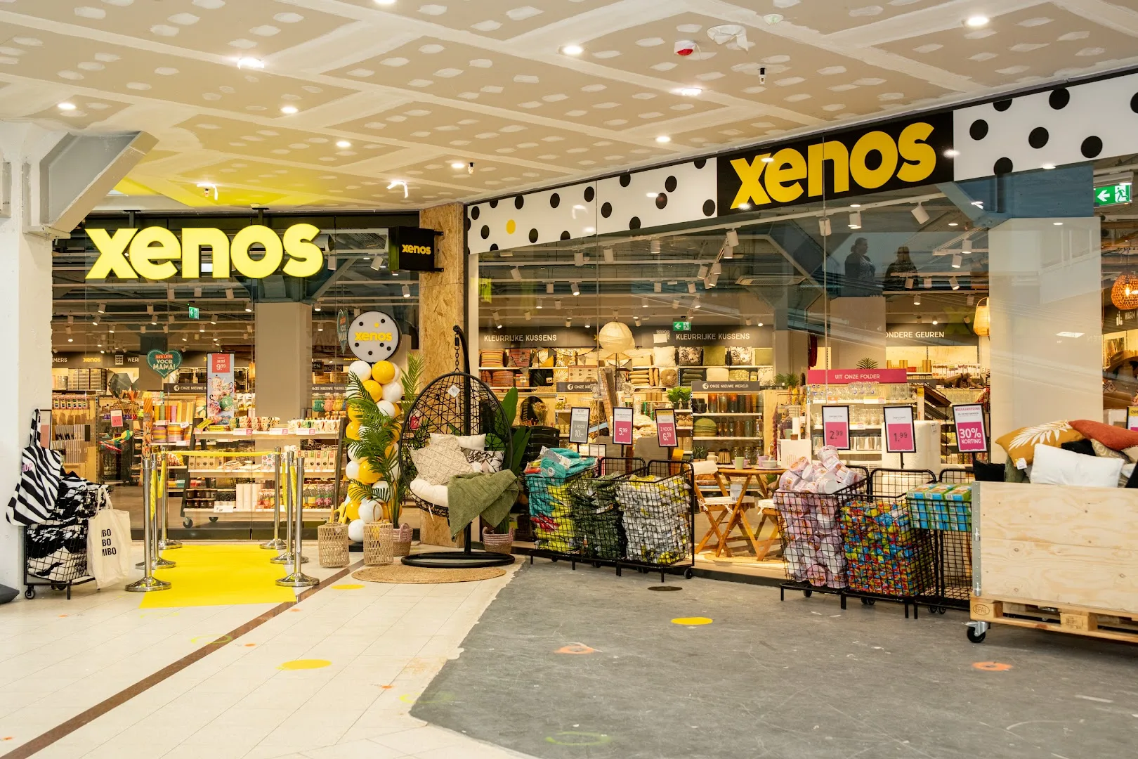 Xenos Maastricht Brusselse Poort — foto 1