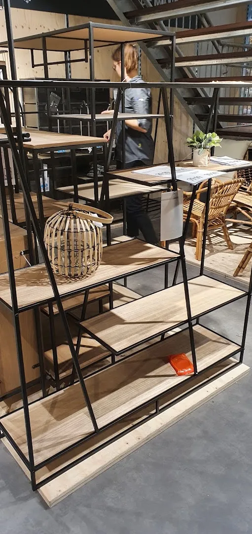 Xenos Middelburg — foto 6
