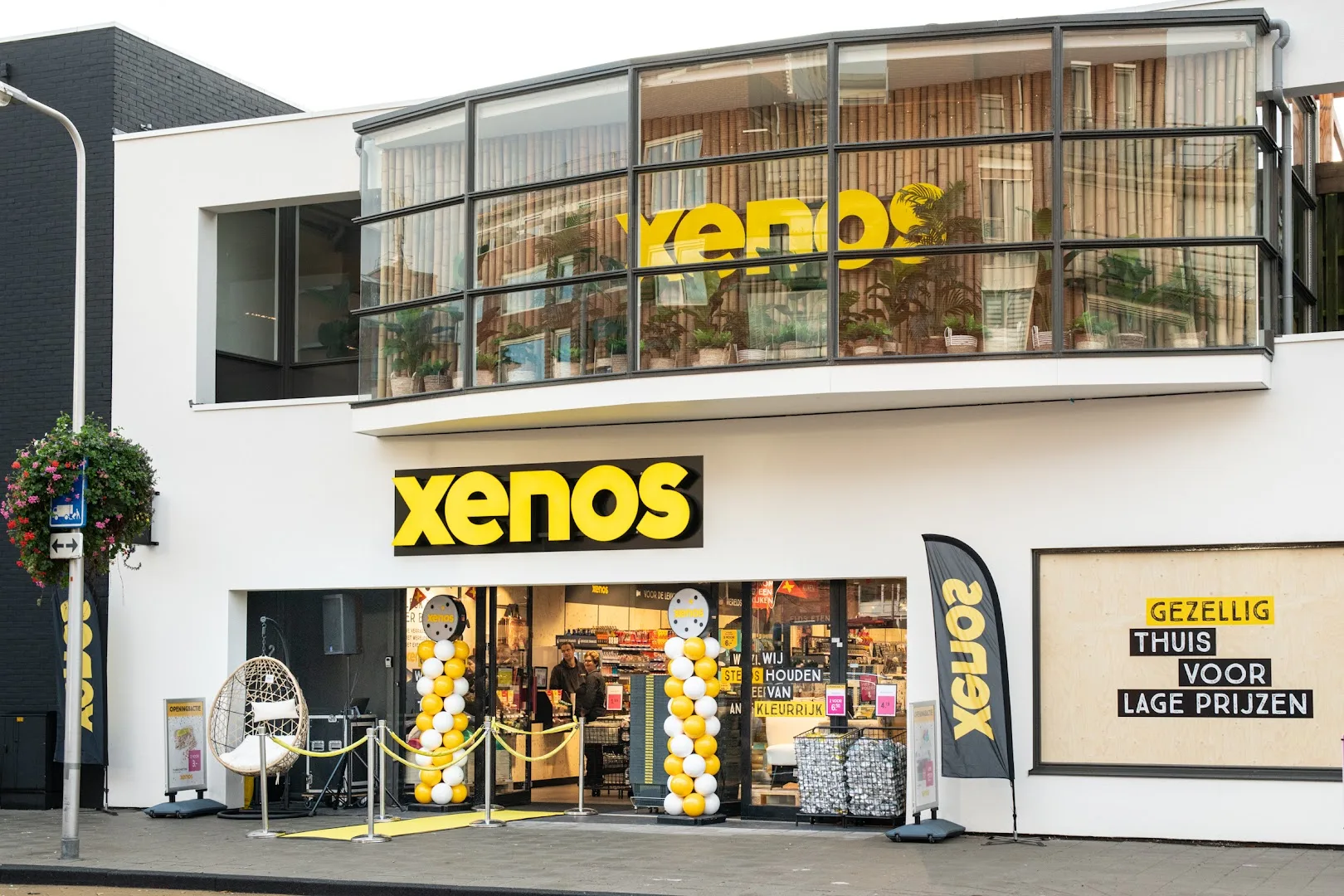Xenos Naaldwijk — foto 1