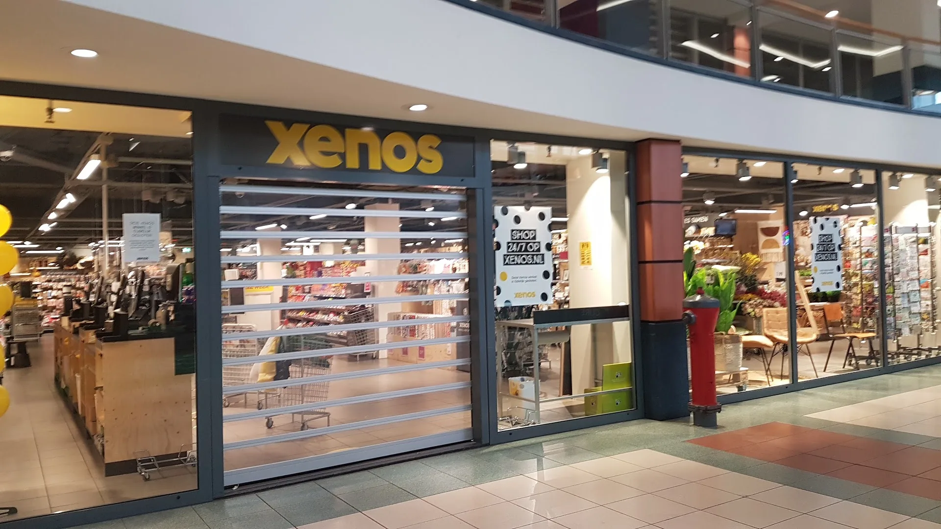 Xenos Nijmegen Molenpoort — foto 11