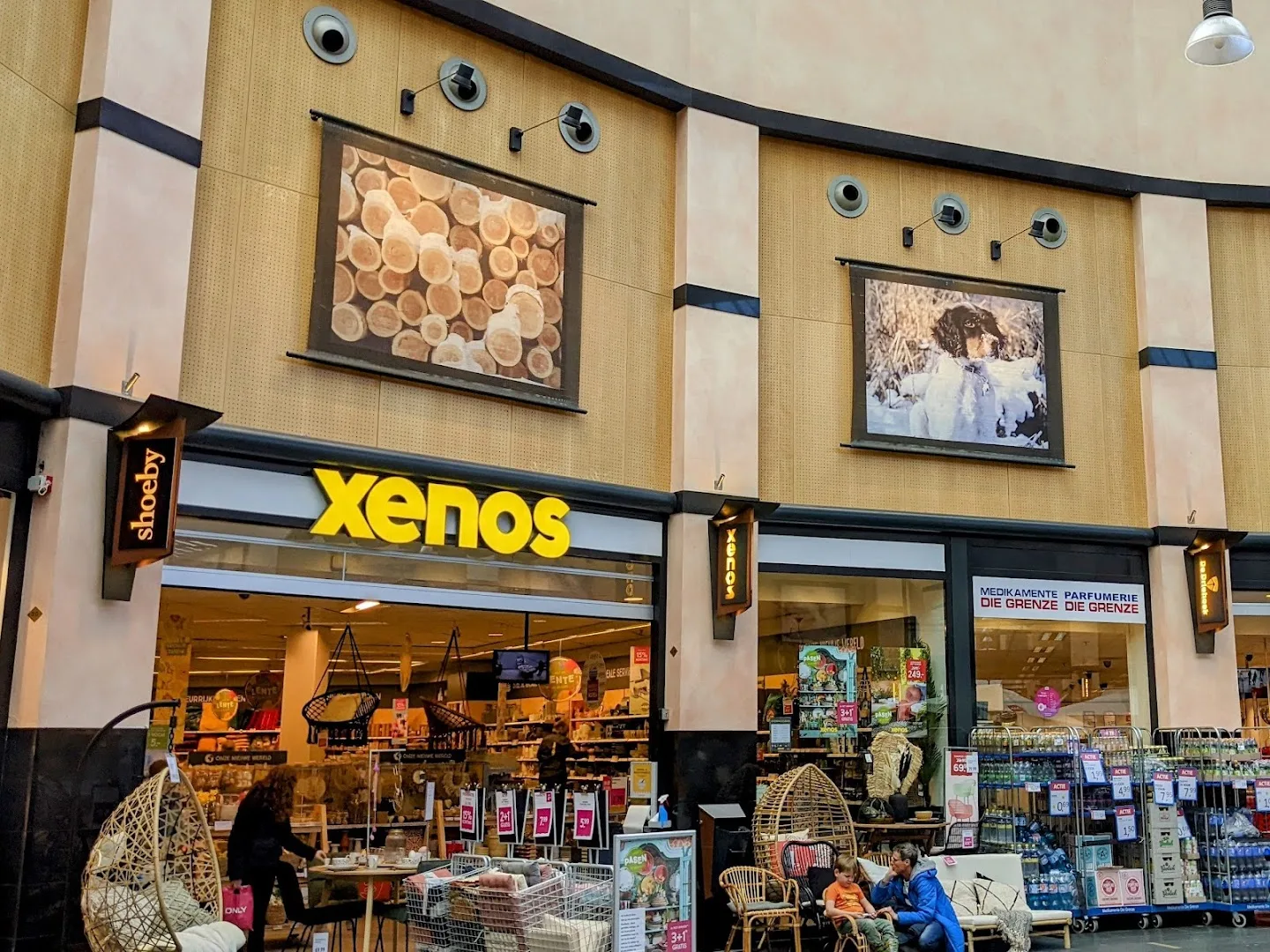Xenos Oldenzaal — foto 1