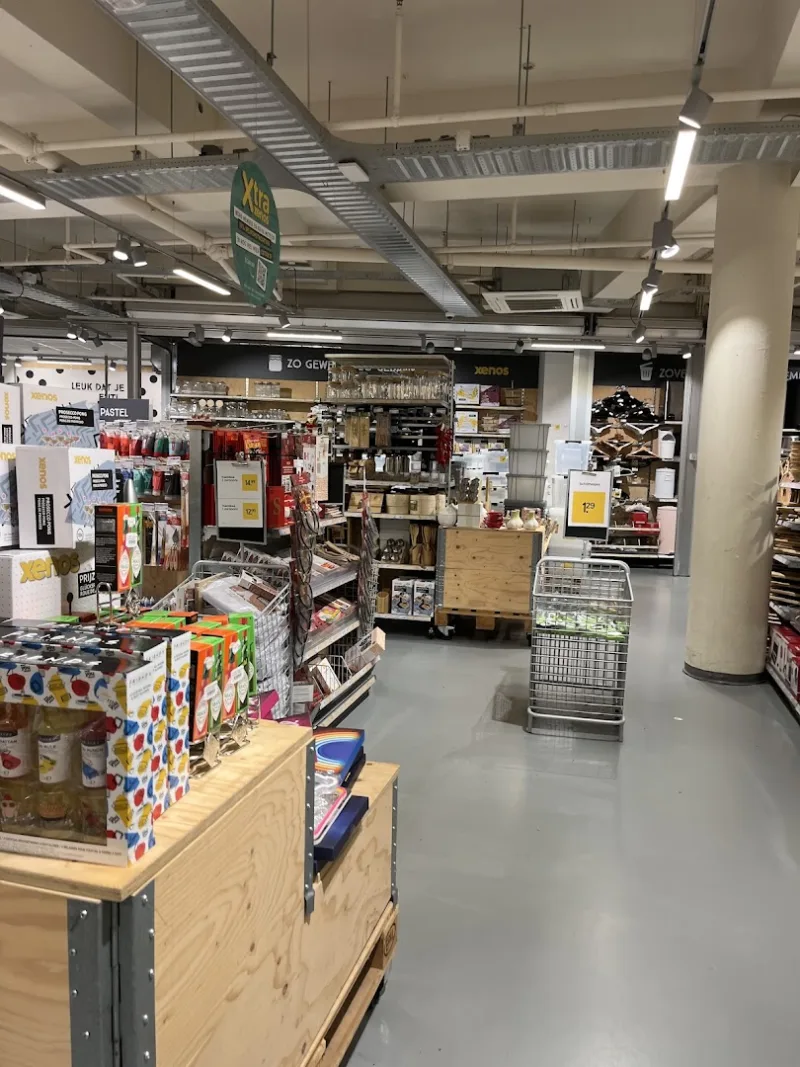 Xenos Rotterdam Binnenwegplein — foto 6