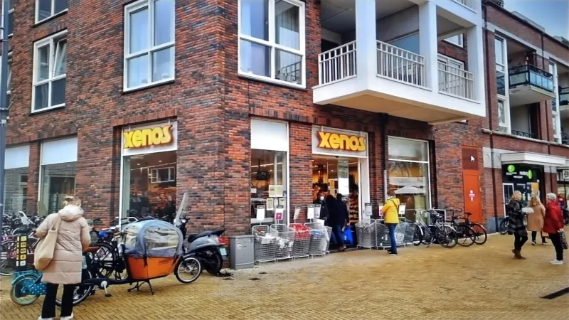 Xenos Sassenheim — foto 1