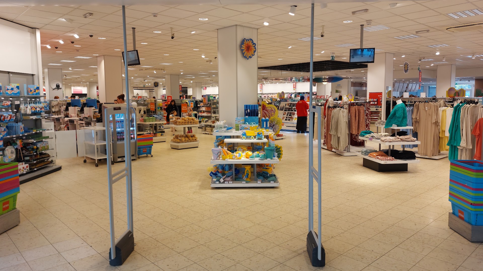 HEMA Alphen aan den Rijn — foto 3