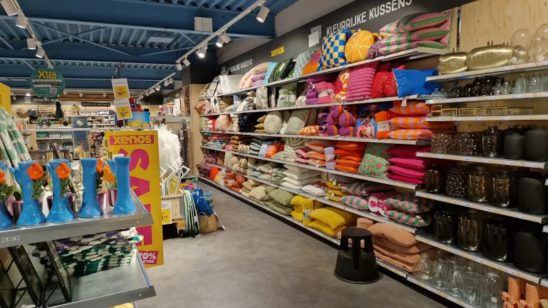Xenos Sittard — foto 8