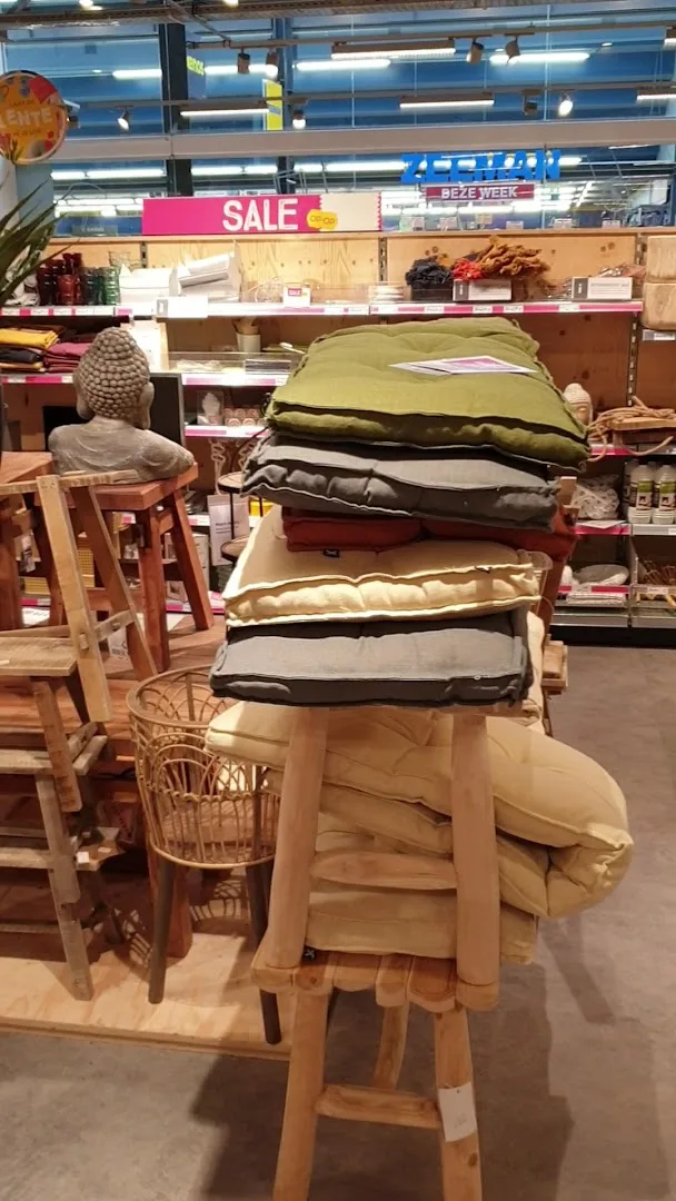 Xenos Veldhoven — foto 8