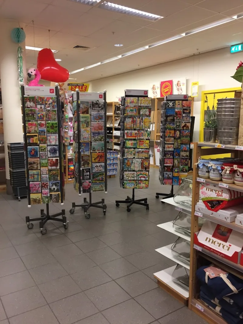 Xenos Woerden — foto 11