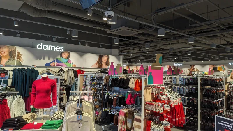 HEMA Amsterdam Bos en Lommerplein — foto 6