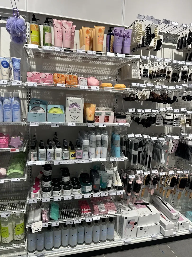 HEMA Amsterdam Bos en Lommerplein — foto 10