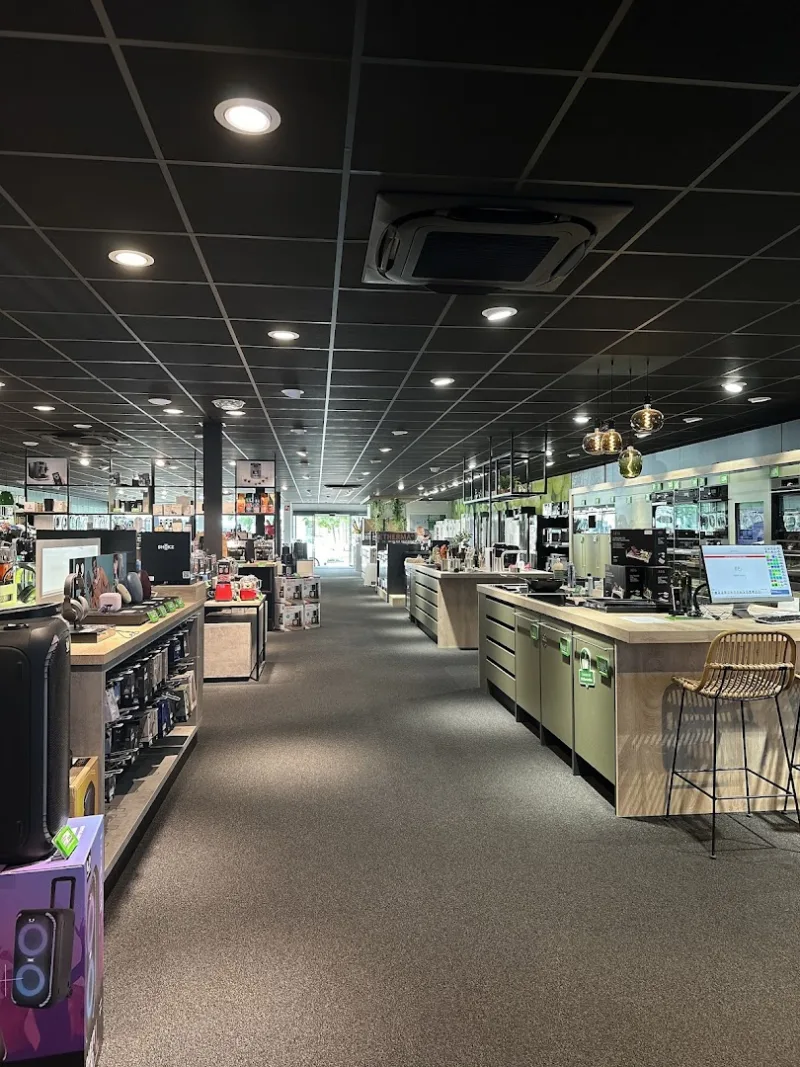 EP:Mensonides Sneek — foto 6