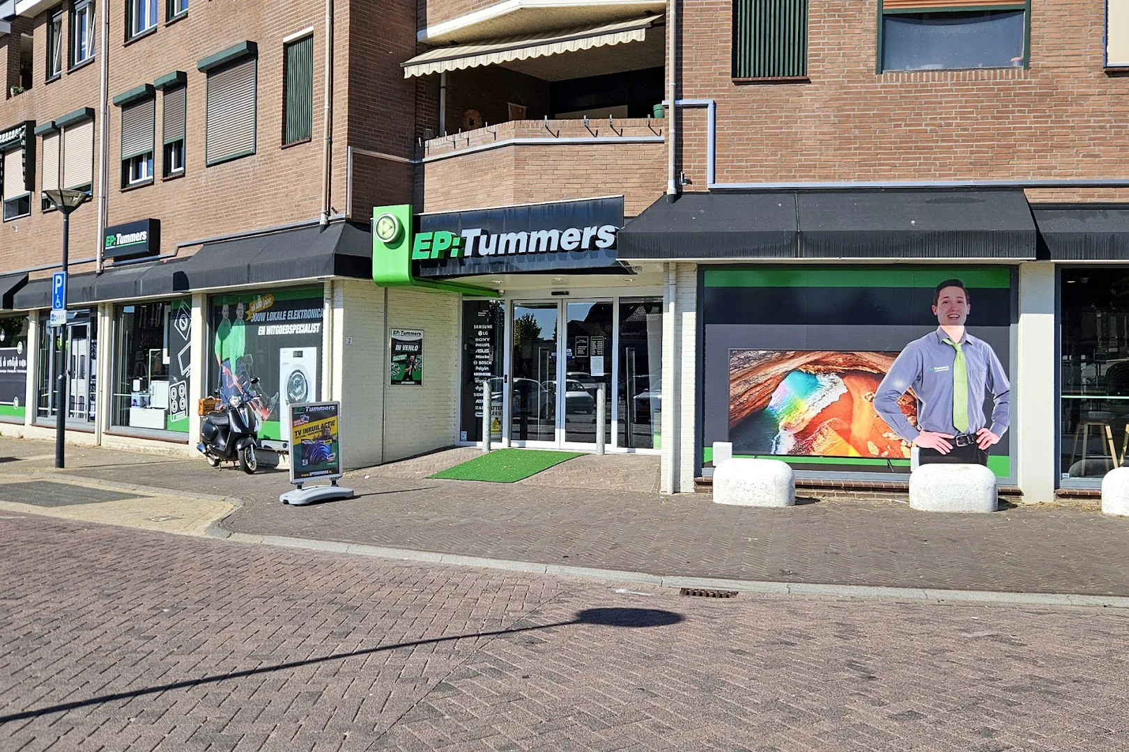 EP:Tummers Tegelen — foto 1