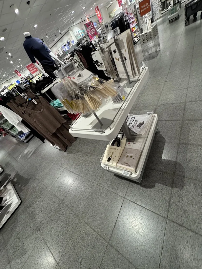 HEMA Amsterdam Kalverstraat — foto 7