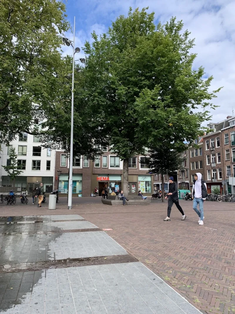 HEMA Amsterdam Haarlemmerplein — foto 4