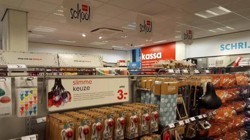 HEMA Amsterdam Haarlemmerplein — foto 6
