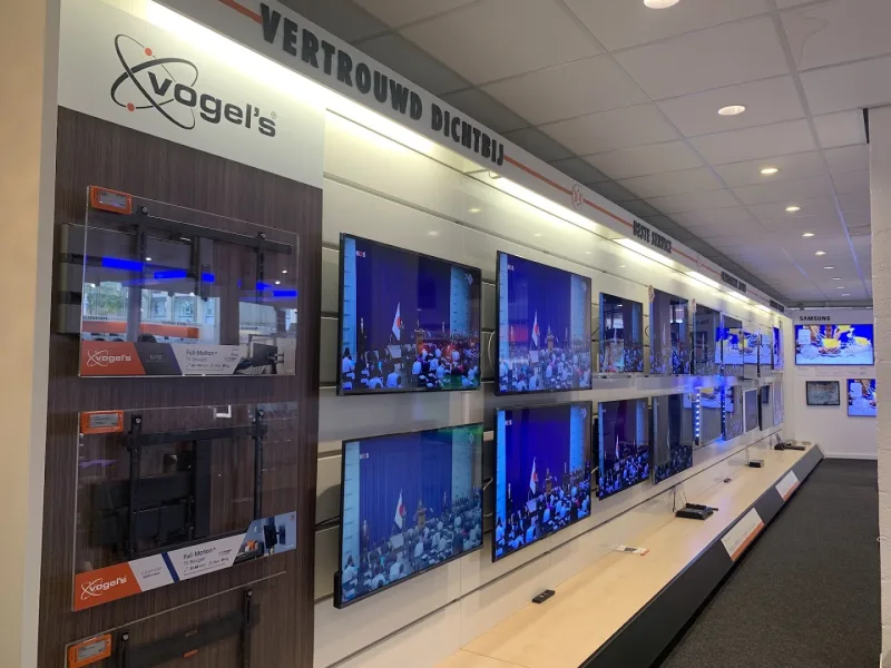 Expert Heerenveen — foto 8