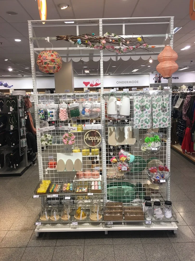 HEMA Amsterdam-Noord — foto 10