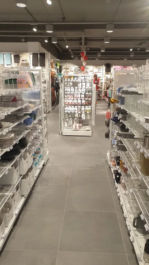 HEMA Amsterdam Oostpoort — foto 11